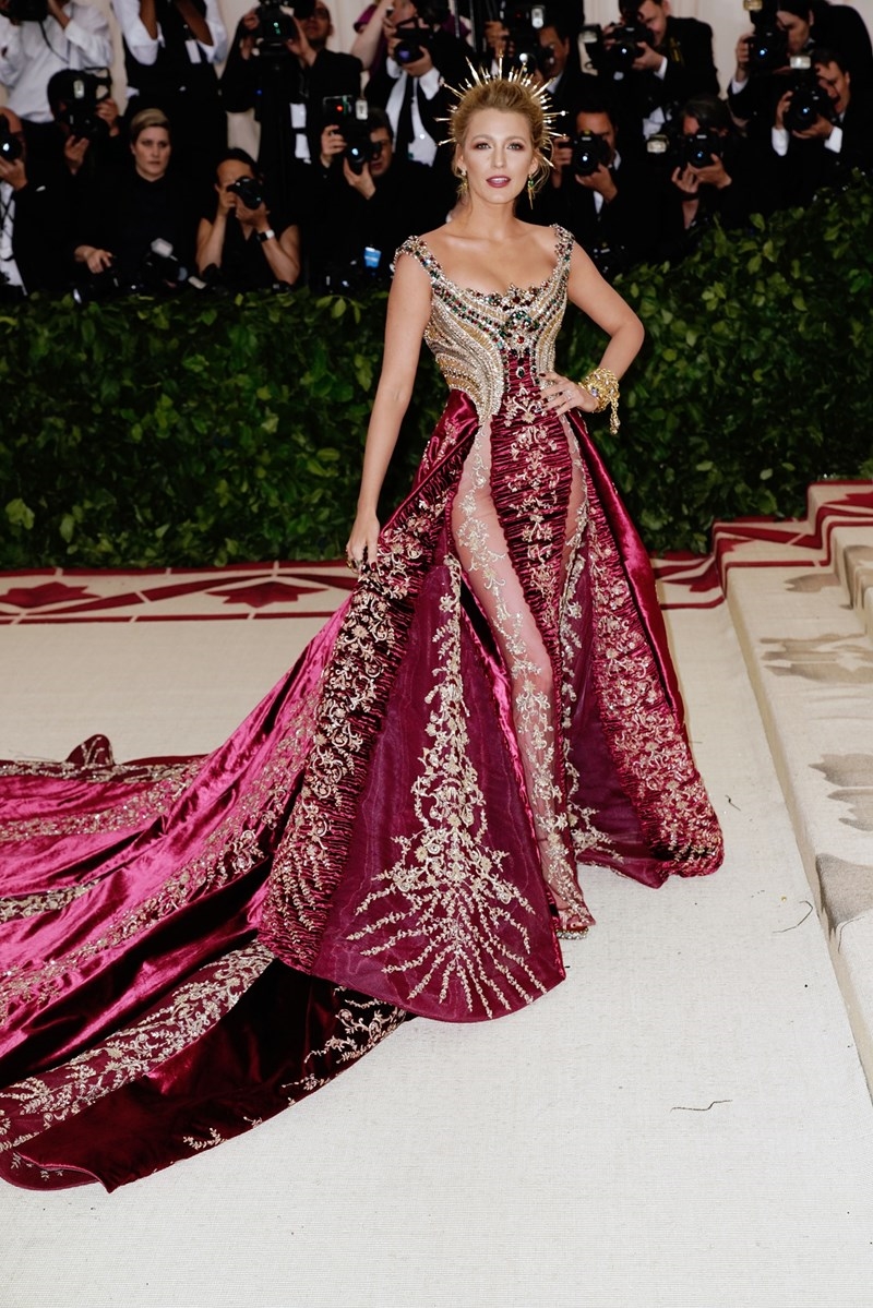 Blake Lively: Επιστροφή στο Met Gala με Versace λίγες μέρες μετά το τέλος της δικαστικής διαμάχης με τον Justin Baldoni - εικόνα 3