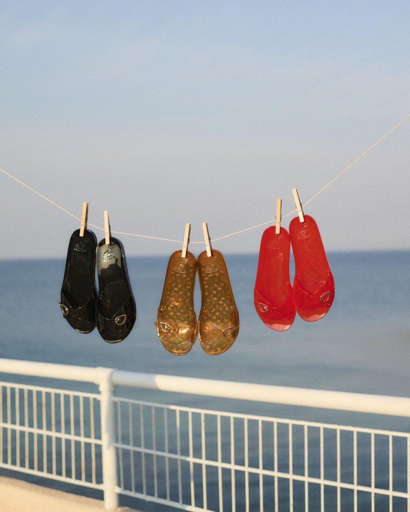 ANCIENT GREEK SANDALS