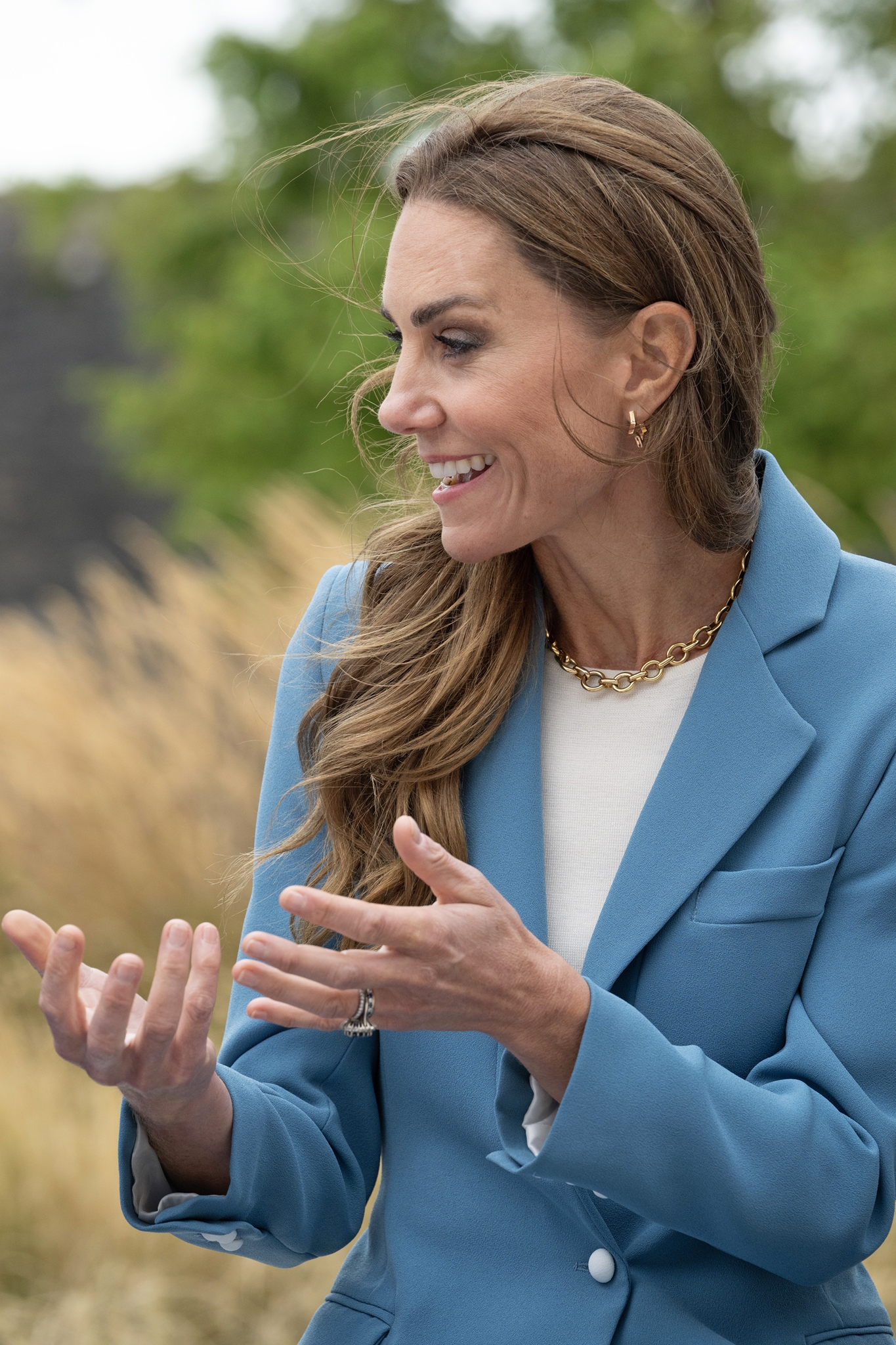 Ούτε το shirt dress της Carolina Herrera ούτε η τσάντα της Furla: η βασίλισσα Letizia αποδεικνύει ότι οι μπαλαρίνες είναι το βασικό trend του φθινοπώρου - εικόνα 3