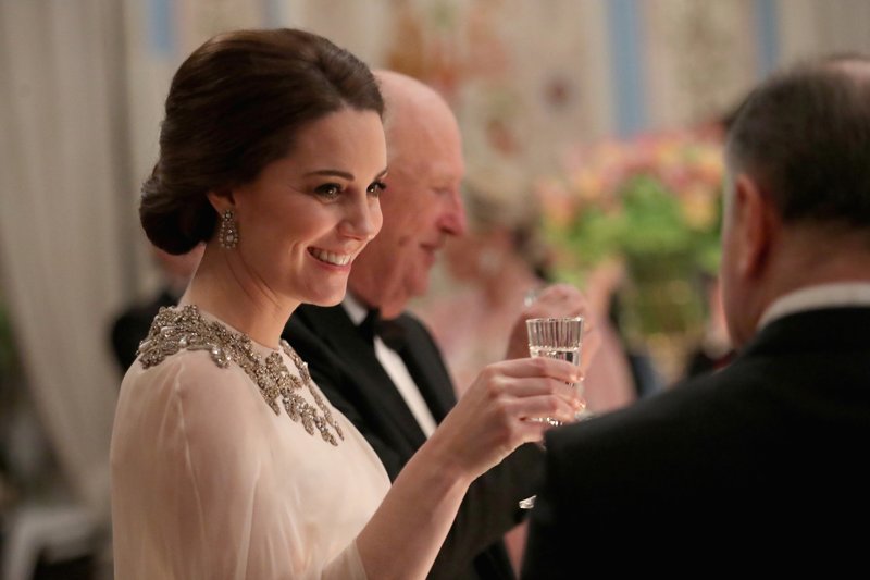 royal dinner 2