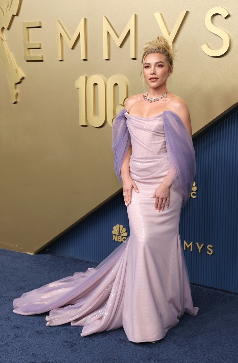florence-pugh-elle-gr