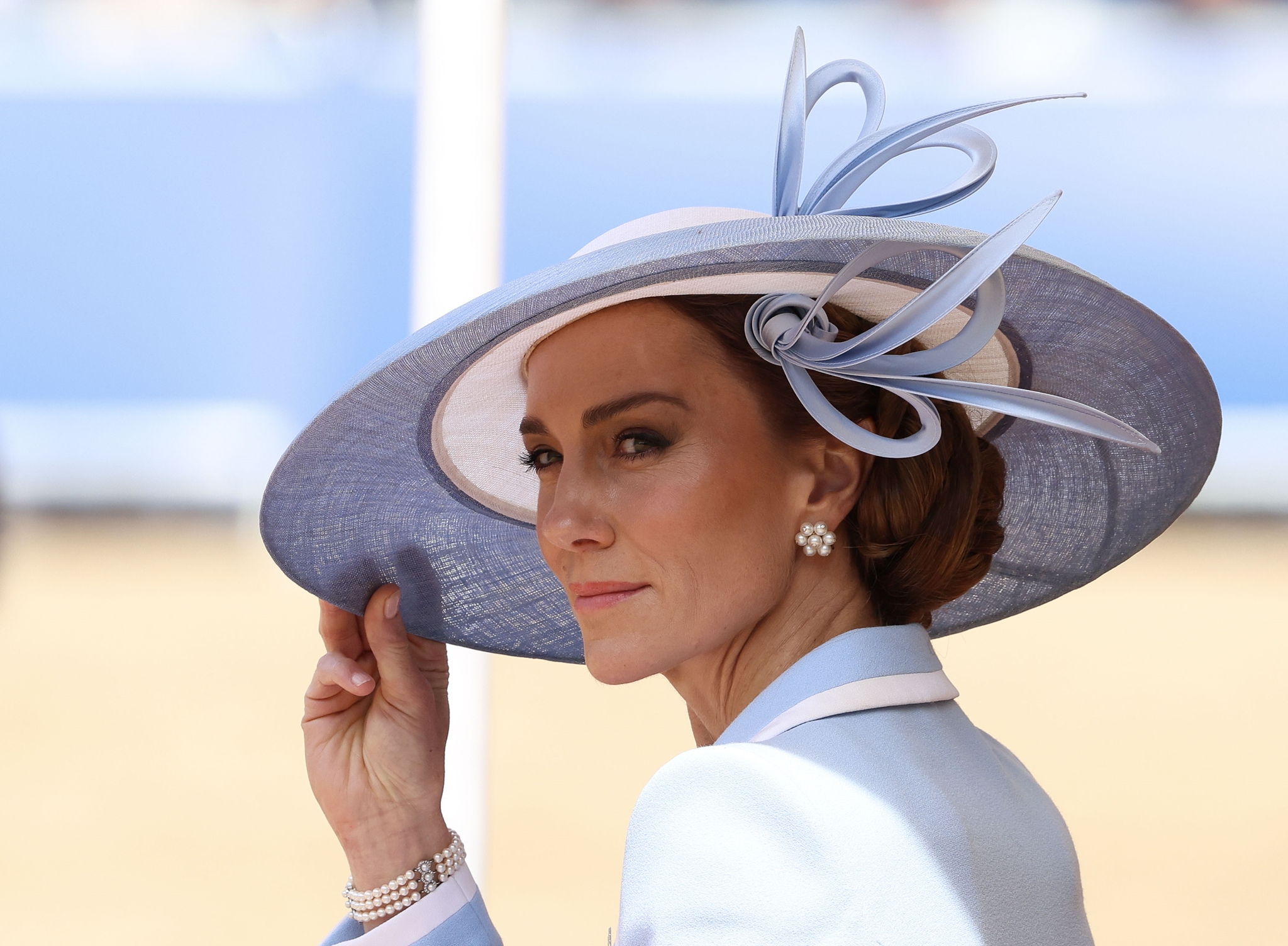 Δεν είναι θέμα στυλ: Ο λόγος που η Kate Middleton δεν αποχωρίζεται ποτέ τα κοσμήματά της - εικόνα 2