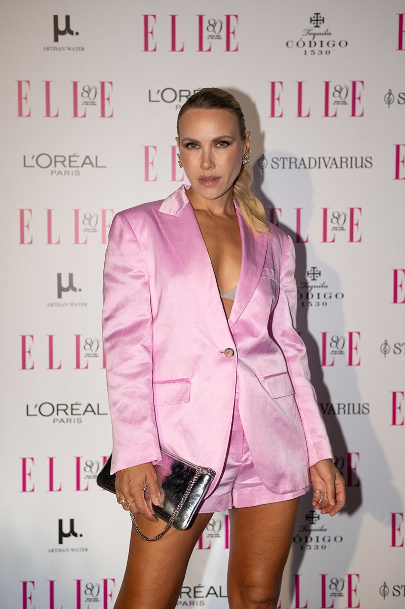 ​​elle