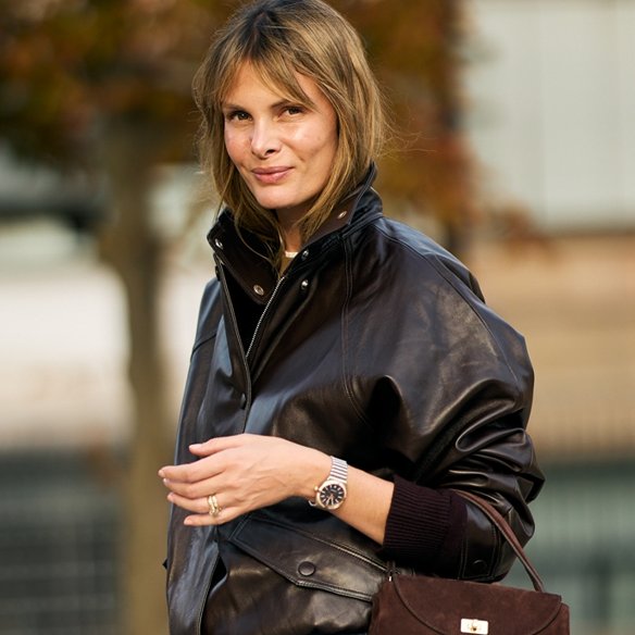 Αυτό το δερμάτινο jacket από ZARA κοστίζει μόλις 22 ευρώ και είναι το κομμάτι που θα φοράς ξανά και ξανά