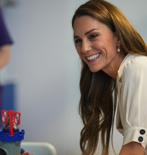 "Δεν μπορούσα ούτε να διαβάσω": Η Kate Middleton αποκαλύπτει τι την κράτησε δυνατή στη διάρκεια της θεραπείας για τον καρκίνο