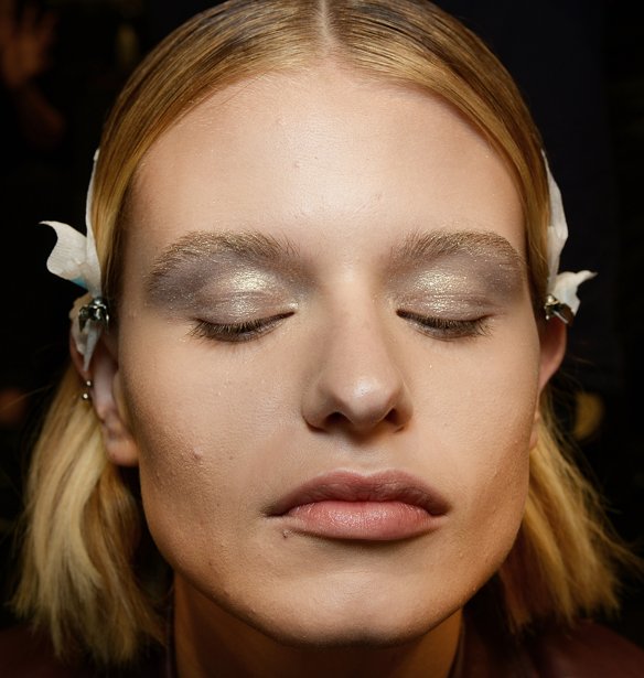 Mermaid Makeup: Το μακιγιάζ για τις πιο λαμπερές και stylish εμφανίσεις του καλοκαιριού