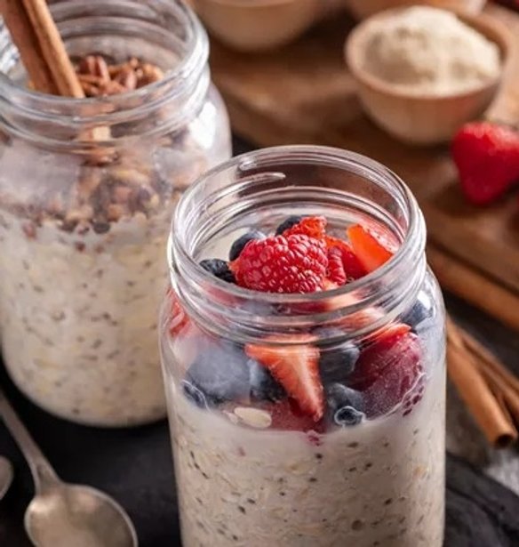 9 υλικά που δεν πρέπει ποτέ να βάζεις στα overnight oats σου