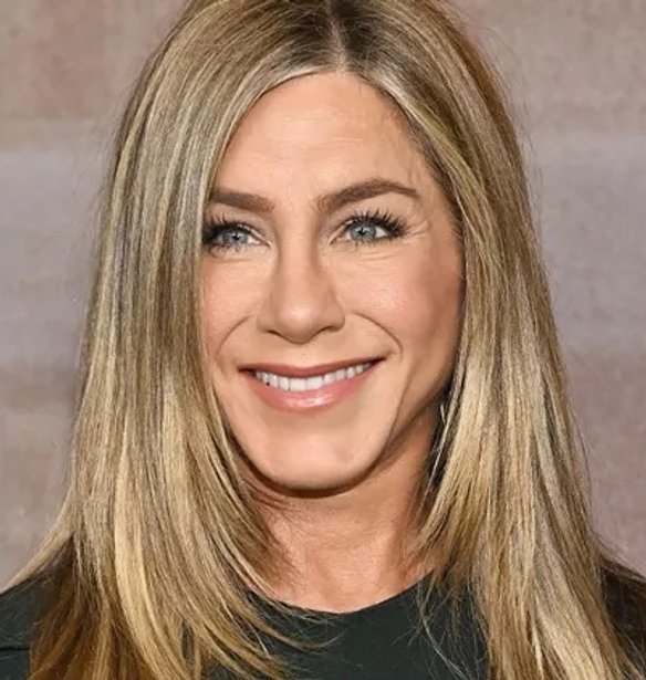 Jennifer Aniston: "Μακάρι να μην είχα καταστρέψει το σώμα μου στα 20" - Το λάθος στη γυμναστική που μετάνιωσε