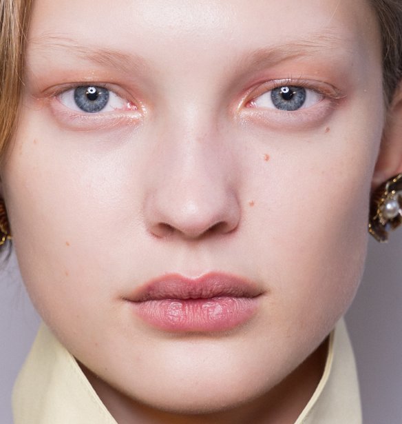 Bloom Skin: Γιατί είναι η πιο hot τάση στο skincare αυτή τη στιγμή
