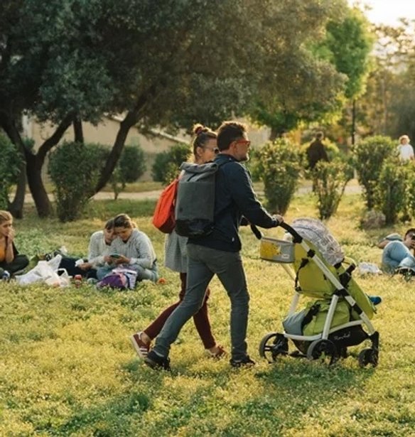 Πρωτομαγιά στην Αθήνα; Tα πάρκα σας περιμένουν να πιάσετε την άνοιξη