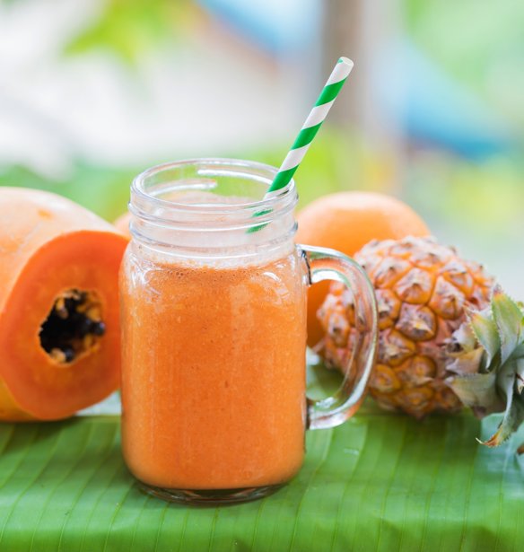 Επίπεδη κοιλιά τώρα! Το smoothie με ανανά και τζίντζερ είναι αυτό που θα θέλεις να φτιάχνεις όλο το καλοκαίρι