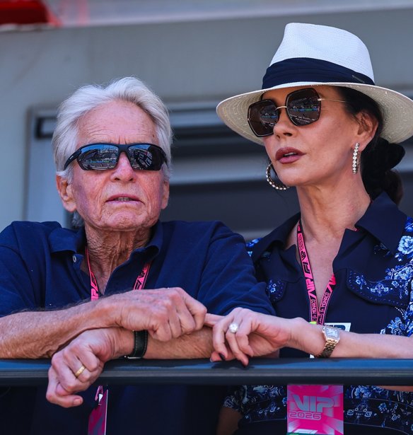 Michael Douglas & Catherine Zeta-Jones: Το σπίτι τους στη Μαγιόρκα μοιάζει βγαλμένο από όνειρο – Δες γιατί μιλούν όλοι γι’ αυτό