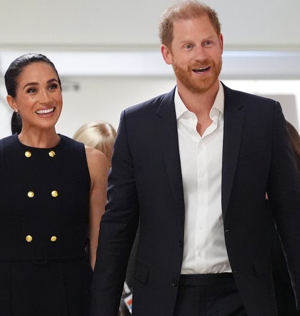 Γιατί ο πρίγκιπας Harry και η Meghan Markle επιστρέφουν στο Ηνωμένο Βασίλειο;