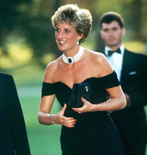 Πριγκίπισσα Diana: Πώς ήταν πραγματικά το εμβληματικό νυφικό της; Η ιστορία πίσω από το πιο διάσημο bridal look όλων των εποχών
