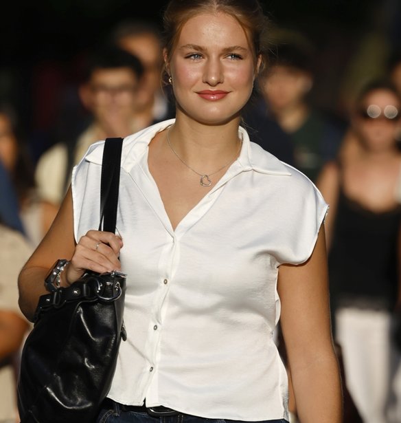 Η πριγκίπισσα Leonor φόρεσε τα sneakers που βρίσκονται στην γκαρνταρόμπα των posh girls