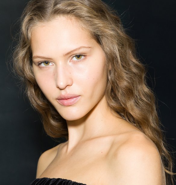 Fresh Look: 4 νέα προϊόντα ομορφιάς για τα πιο φρέσκα beauty looks του καλοκαιριού