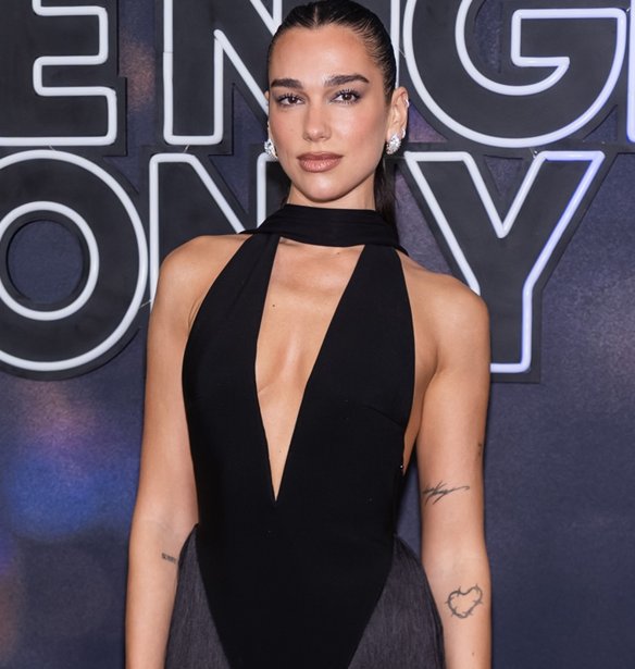 Έχουν αραιώσει τα φρύδια σου; Η Dua Lipa επαναφέρει την τεχνική που τα κάνει να δείχνουν αμέσως πιο πυκνά