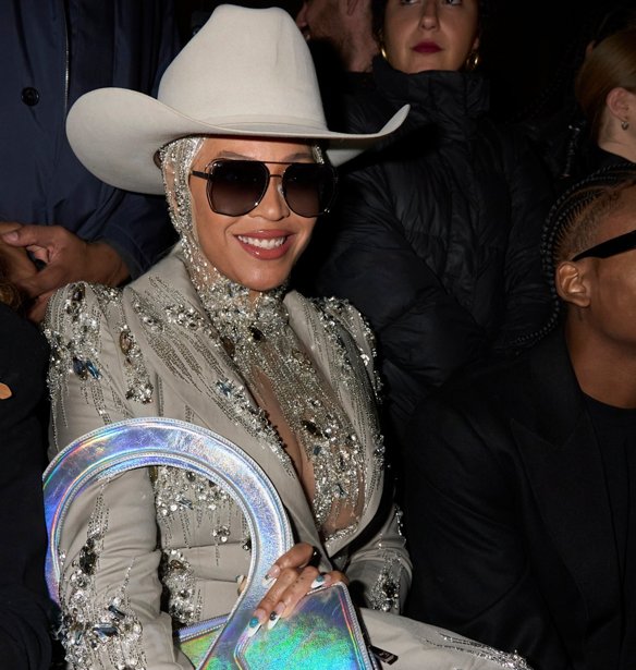 Γιατί η Beyoncé απέχει από τα MTV VMAs εδώ και 10 χρόνια;