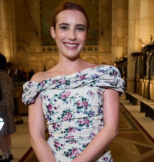 Emma Roberts: Η νύφη που έσπασε τον μεγαλύτερο κανόνα του bridal style – Ο απρόσμενος λόγος που φόρεσε μαύρα στον γάμο της