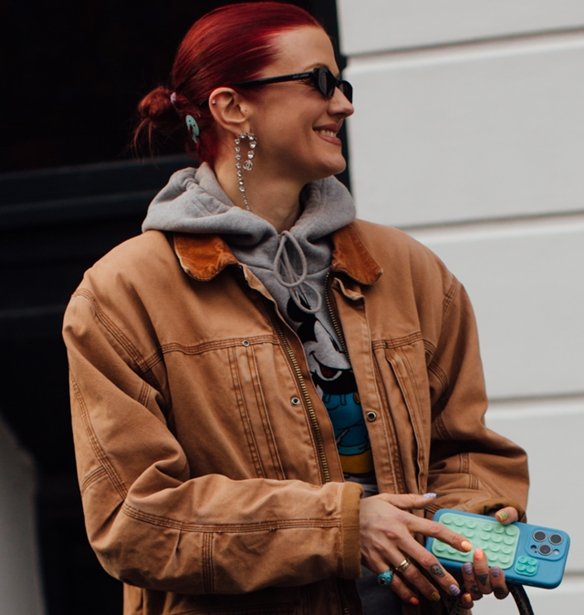 Η εποχή των barn jackets: Στη Mango βρήκαμε το παρκά που θα αρχίσεις να φοράς από σήμερα κιόλας