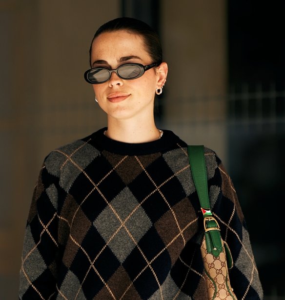 LFW: Το street style στο Λονδίνο μάς μετέφερε στα μέσα του φθινοπώρου