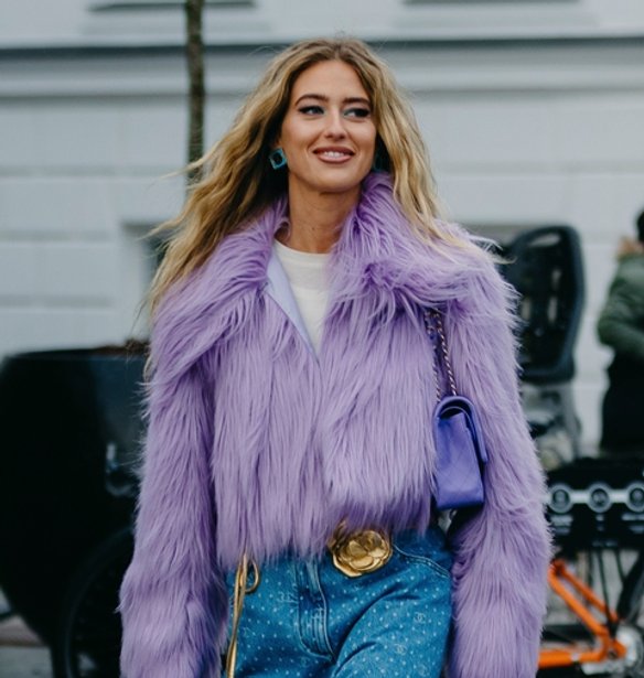 Το πανωφόρι που λατρεύουν τα fashion girls και θα γίνει η "στολή" σου όλο τον χειμώνα