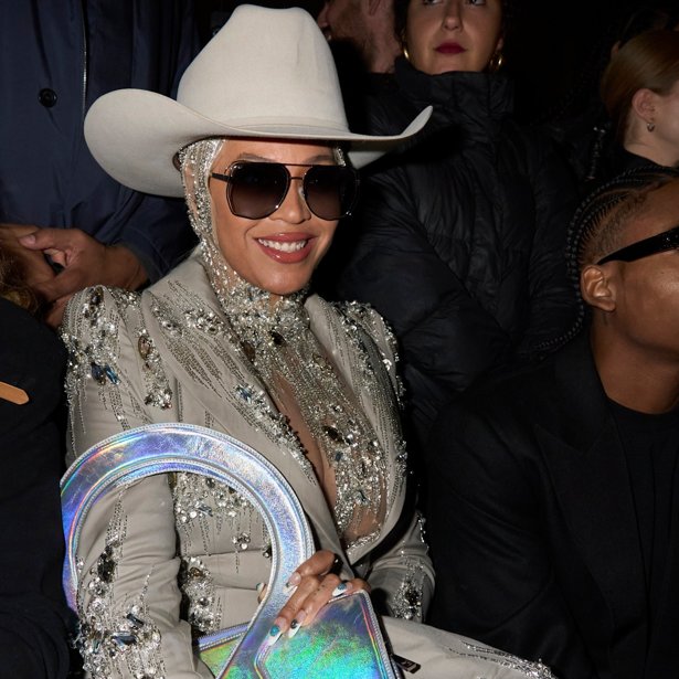 Γιατί η Beyoncé απέχει από τα MTV VMAs εδώ και 10 χρόνια;