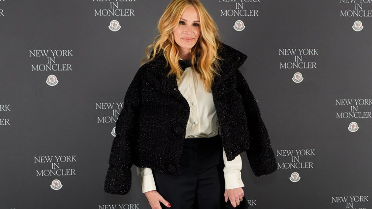 Η ανανέωση που θέλεις το φθινόπωρο: Η Julia Roberts έκανε την αλλαγή που φωτίζει το πρόσωπο και γλυκαίνει τα χαρακτηριστικά