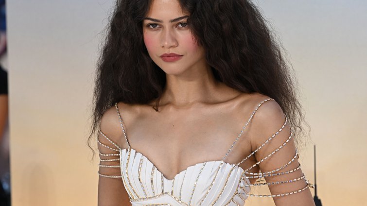 Η αλλαγή στα μαλλιά της Zendaya είναι το πιο τολμηρό κούρεμά της μέχρι που έχει κάνει μέχρι σήμερα