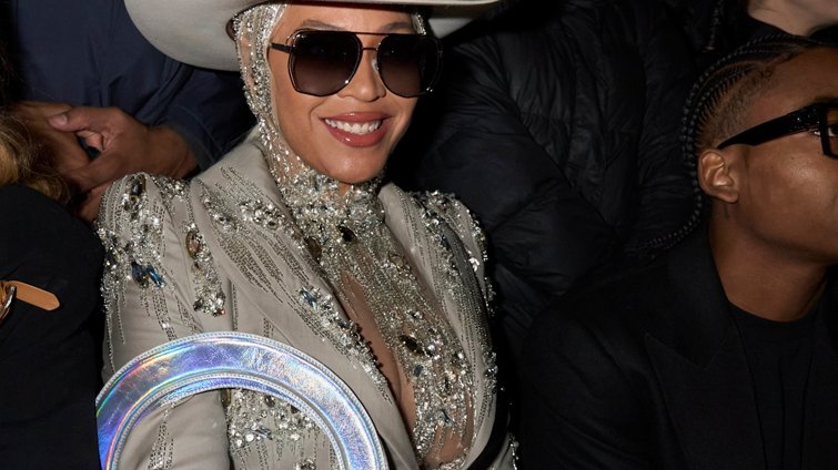 Γιατί η Beyoncé απέχει από τα MTV VMAs εδώ και 10 χρόνια;