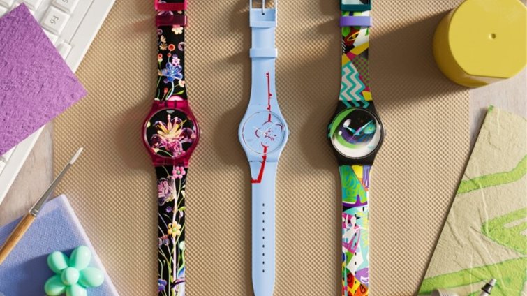 15 χρόνια τέχνης στον καρπό: Η Swatch γιορτάζει το Swatch Art Peace Hotel με μια συλλογή που αξίζει να γνωρίσετε