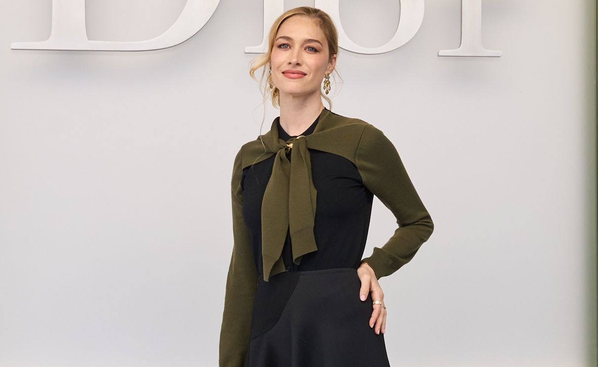 Η Beatrice Borromeo με το look που μας θύμισε το '90s outfit της Carolyn Bessette Kennedy
