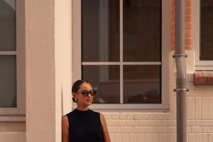 Έτοιμη για διακοπές; Τι να μην φορέσεις στο ταξίδι με αεροπλάνο - εικόνα 1