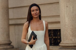 Τα halter tops που θα συνοδεύσουν τις πιο stylish εμφανίσεις σου στο νησί - εικόνα 1