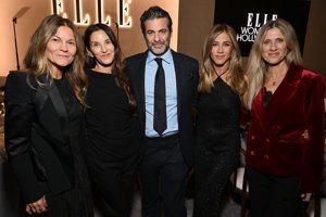 "Αγαπώ αυτόν τον άντρα": Η Jennifer Aniston αφήνει στην άκρη τη διακριτικότητα και κάνει μια σπάνια ερωτική εξομολόγηση που "λιώνει" το Instagram - εικόνα 4