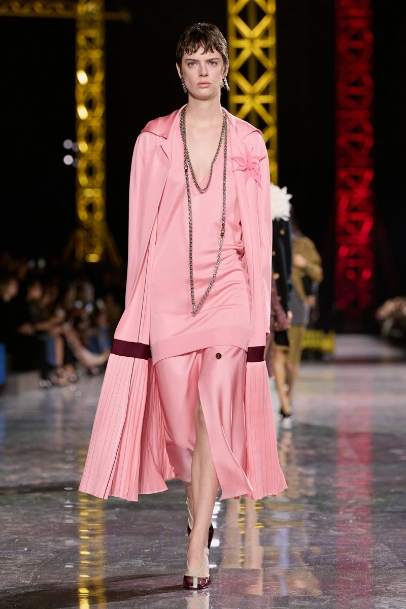 Chanel F26