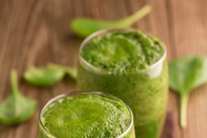 Θες πιο επίπεδη κοιλιά; Το καλοκαιρινό smoothie που όλοι δοκιμάζουν για καλύτερη πέψη, ενυδάτωση και λιγότερες λιγούρες μέσα στη μέρα - εικόνα 1