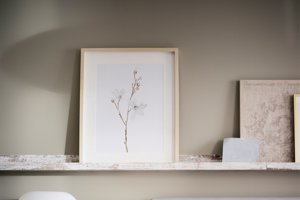 Ανακάλυψα το φωτιστικό IKEA των 99 ευρώ με καθαρό σκανδιναβικό design που θέλω οπωσδήποτε δίπλα στον καναπέ μου – Φωτίζει το σαλόνι και δημιουργεί την πιο ζεστή γωνιά ανάγνωσης - εικόνα 3