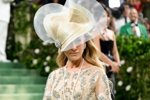 Ξέχνα τα στιλέτο: Τα πέδιλα της Sarah Jessica Parker κάνουν τα πόδια να δείχνουν πιο μακριά χωρίς να κουράζουν - εικόνα 1
