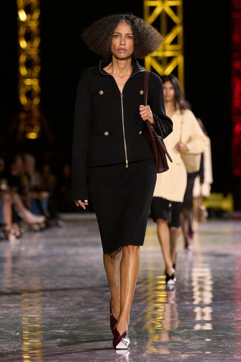 Chanel F26